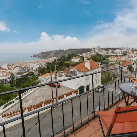 아파트 Luzimar Duplex *