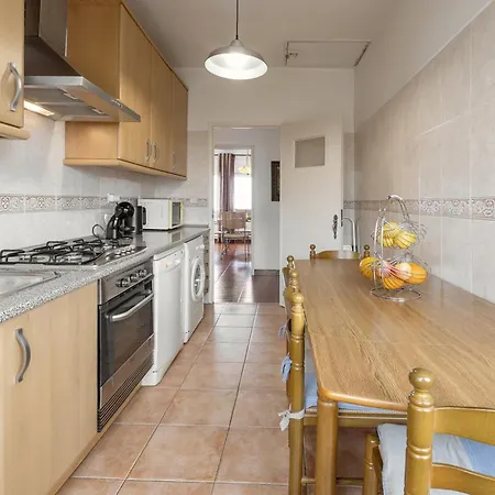 公寓 Luzimar Duplex